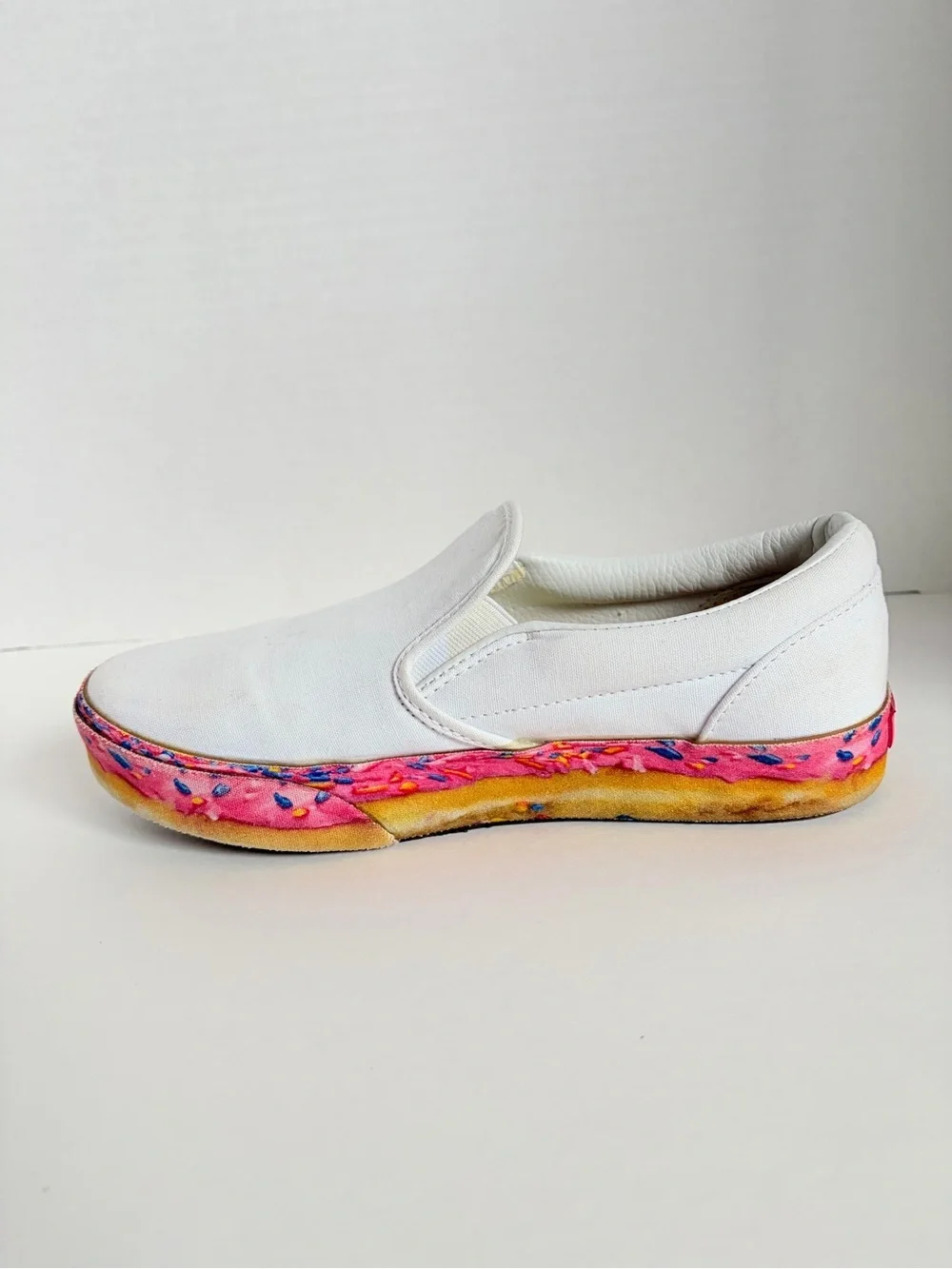 Vans Donut Sprinkle Sneakers Slip On Bold Platform Shoes White Pink Size 7 Kids